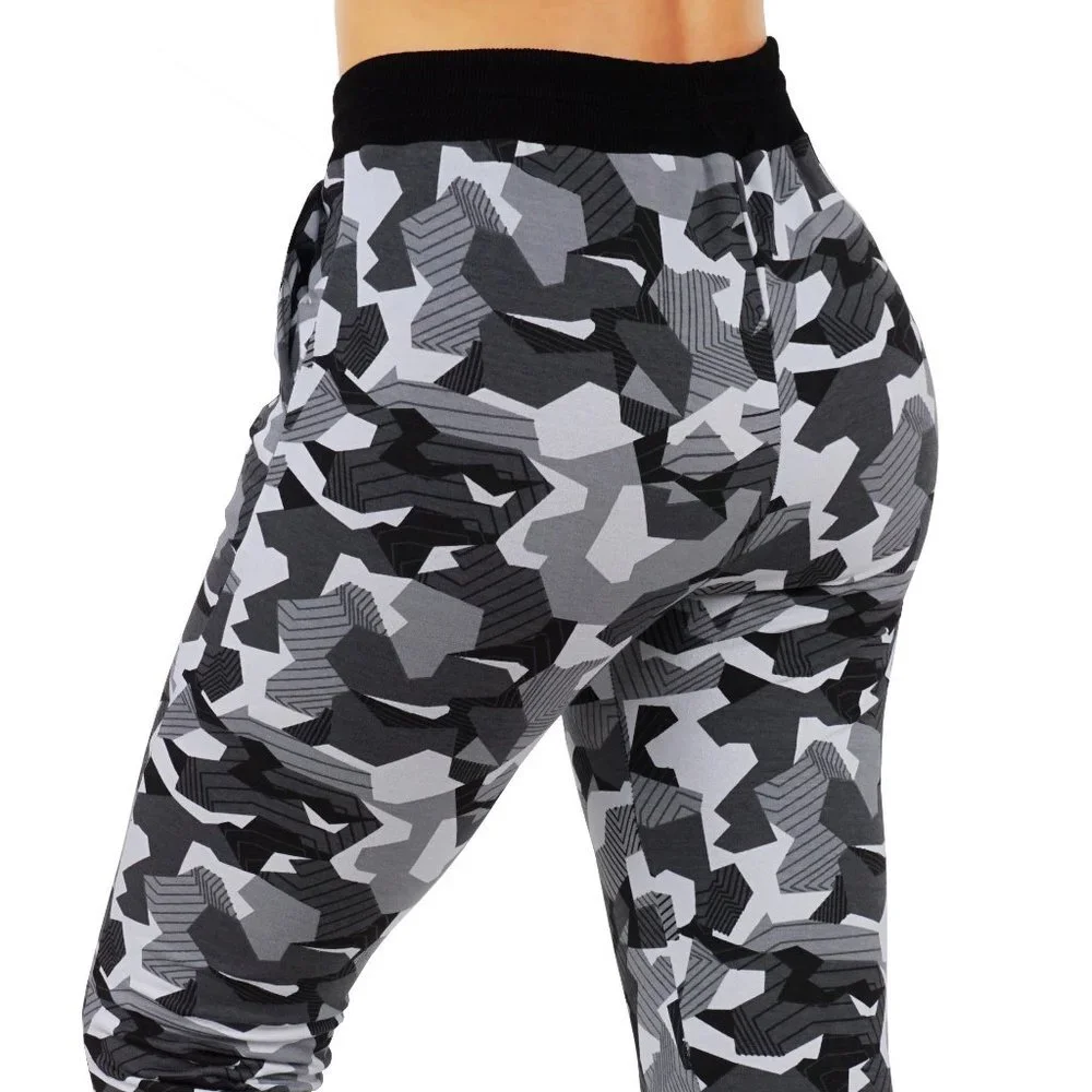 Unique Camouflage Jogger Sweatpants with Pockets - Picture 4 of 5